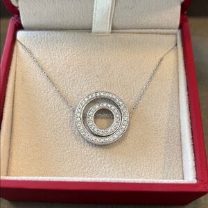 Elegant Silver Necklace Pendant